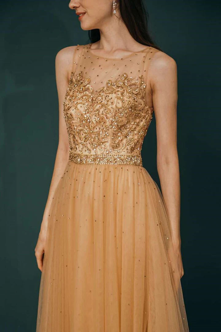 Sleeveless Appliques Prom Gown