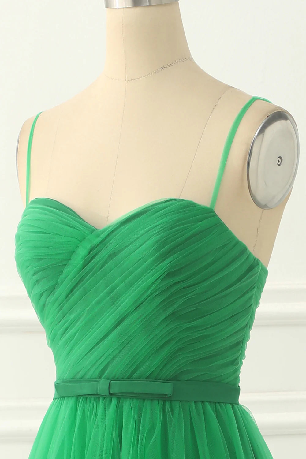 Green Square Neck Spaghetti Straps Tulle Pleats Prom Dress with Sash