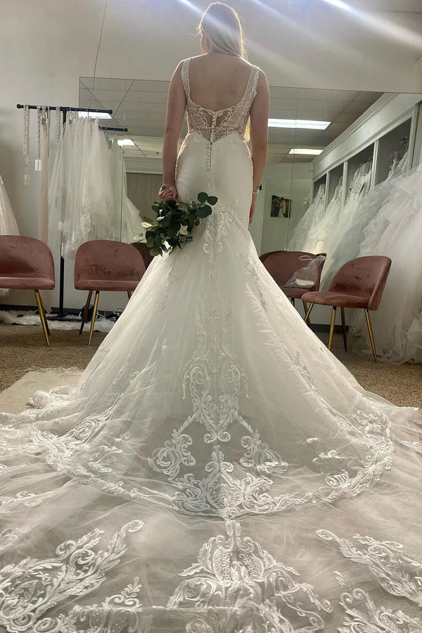 Mermaid A-Line Wedding Dresses V Neck Chapel Train Lace Tulle White Long Wedding Dress with Lace Appliques
