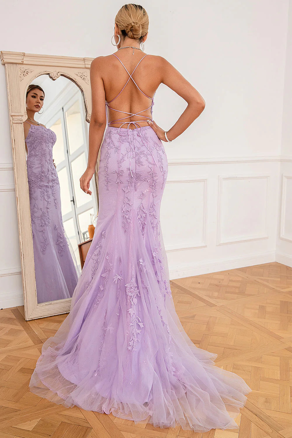 Mermaid Spaghetti Straps Light Pink Tulle Slim-fit Long Prom Dress with Appliques