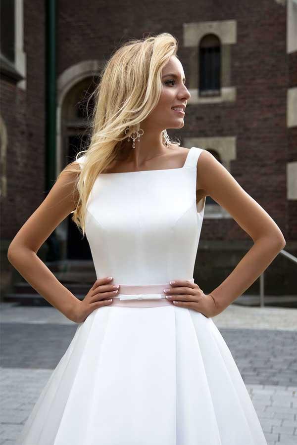 On Sale Princess Simple A-line Satin Ivory Wedding Dresses