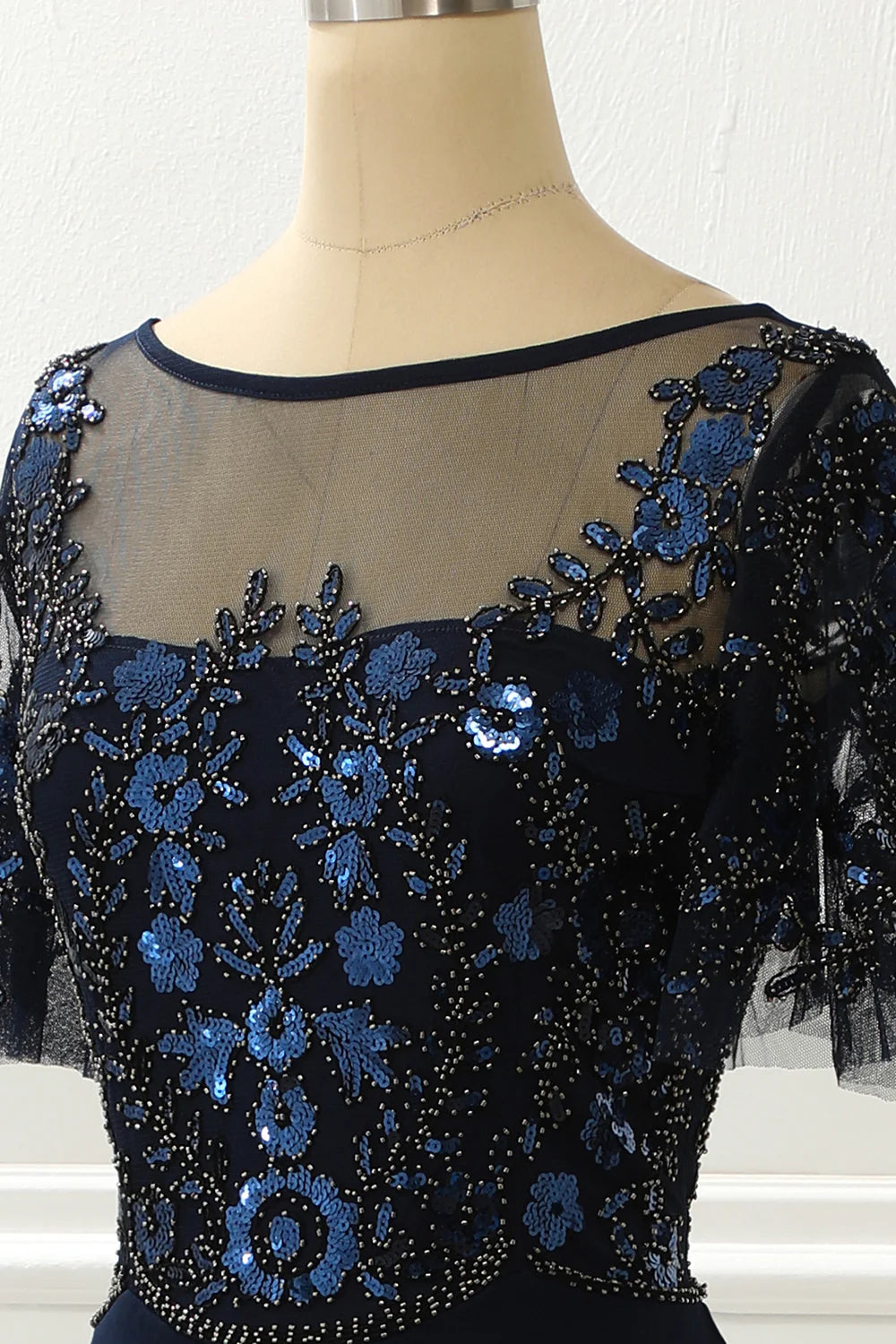 Navy Round Neck Sequin Mermaid Retract Your Waist Prom Dress With Beading