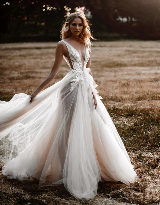 A-line V Back Tulle Wedding Dress