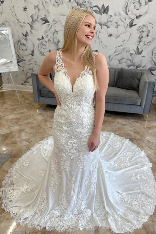 White Lace V-Neck Sheer Back Mopping The Floor Mermaid Long Wedding Dress ﻿