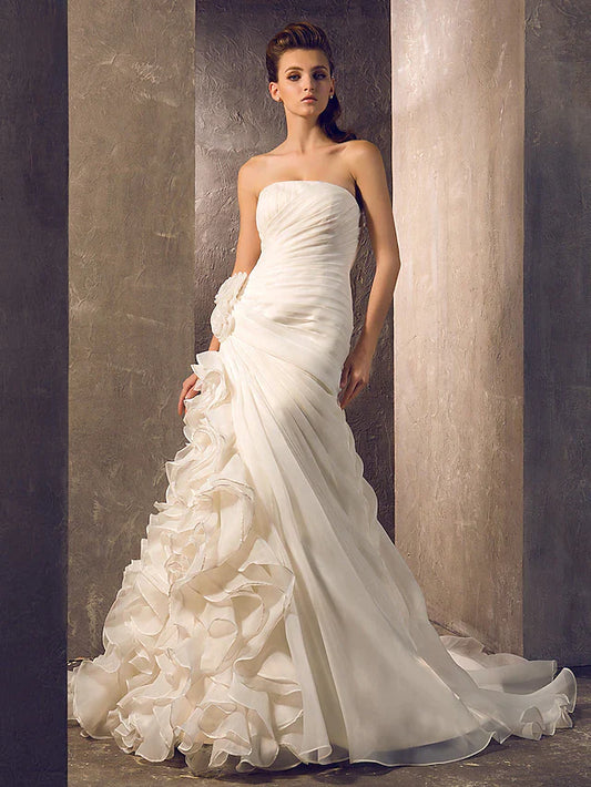 Wedding Dresses Strapless Court Train Organza Sleeveless with Flower Cascading Ruffle Side-Draped