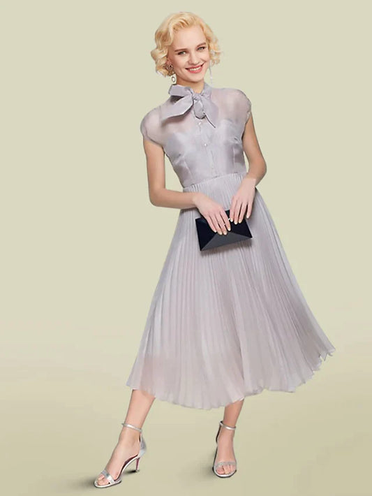 A-Line Mother of the Bride Dress Elegant Jewel Neck Tea Length Organza Short Sleeve with Bow(s) Pleats