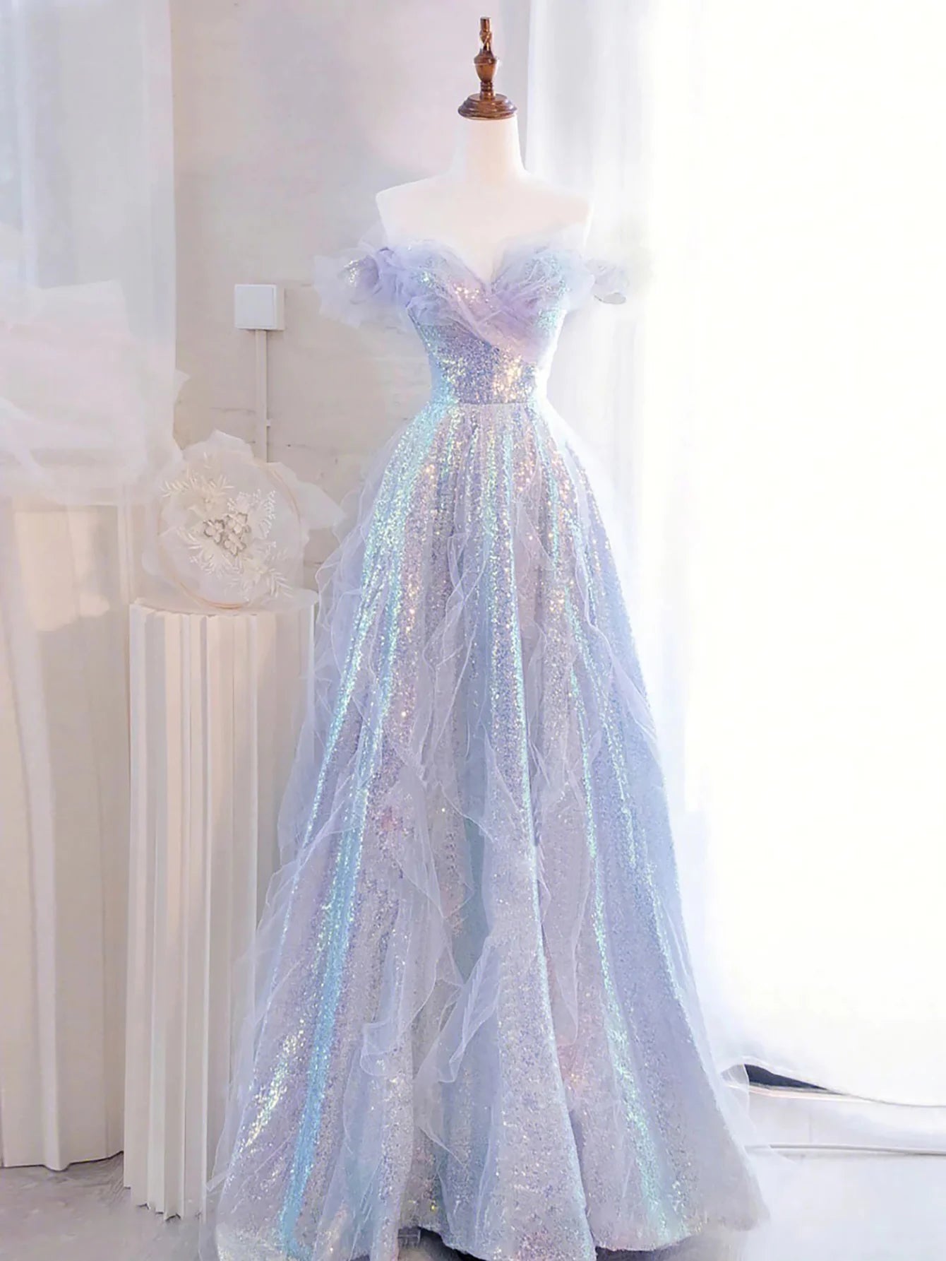 A Line Sweetheart Sequin Long Prom Dress