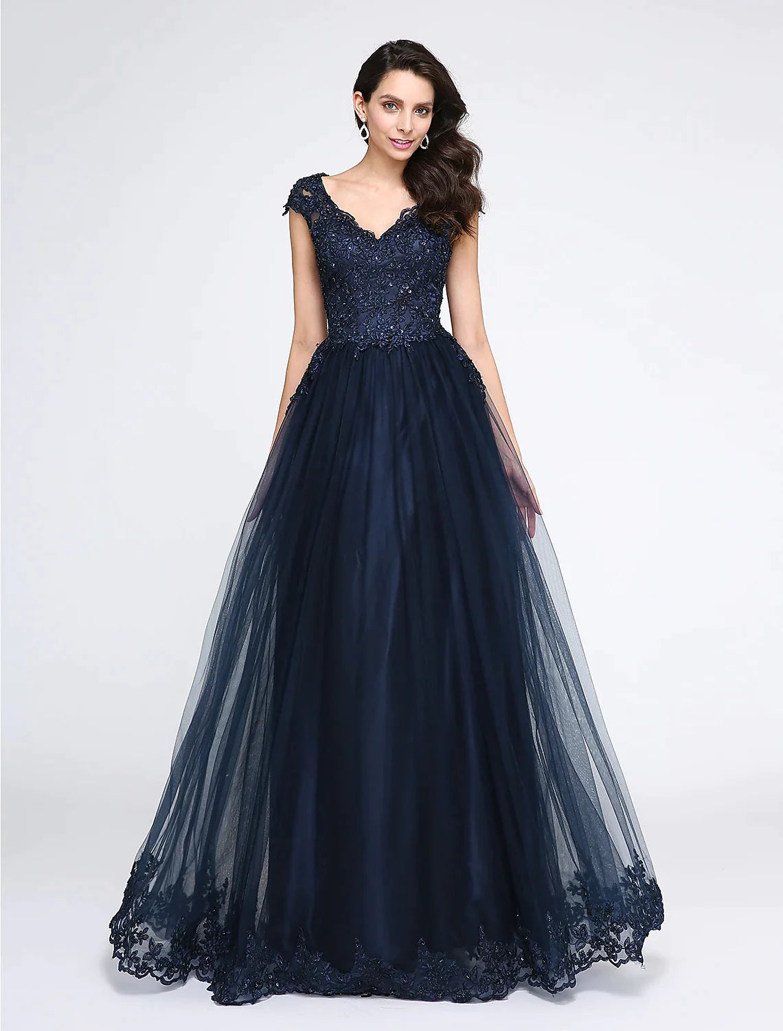 A-Line Little Black Prom Dress Wedding Guest Floor Length Sleeveless V Neck Tulle with Appliques