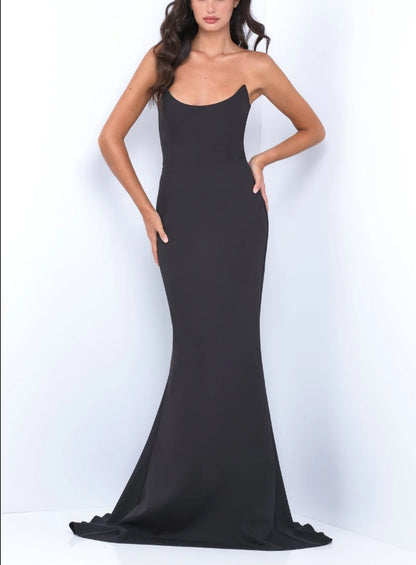 Wedding Guest Dress Front Back Scoop Neckline Sleek Fitted Silhouette Floor-Length Black Formal Dress Evening Dress