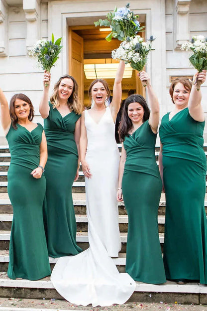 Hunter Green V-Neck Mermaid Pleats Split Fork Long Bridesmaid Dress