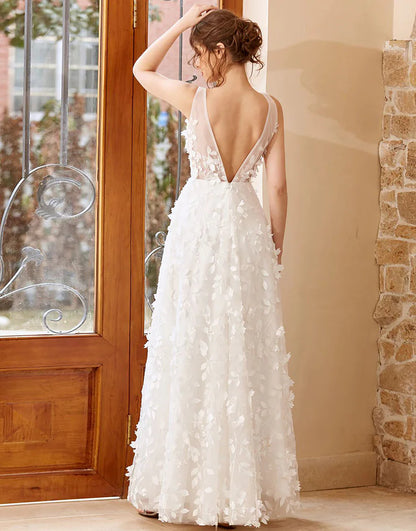 White Appliques Tulle Wedding Dress