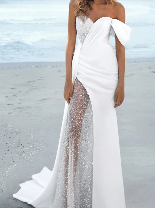 White Sheath/Column One-Shoulder Wrap The Buttocks Floor-Length Wedding Dress