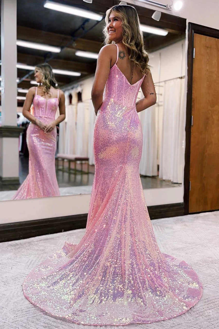 Scoop Neck Straps Trumpet Long Prom Dress