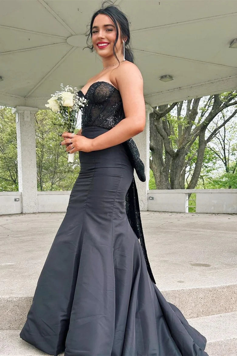 Sequin-Embroidery Sweetheart Bow-Back Trumpet Prom Gown