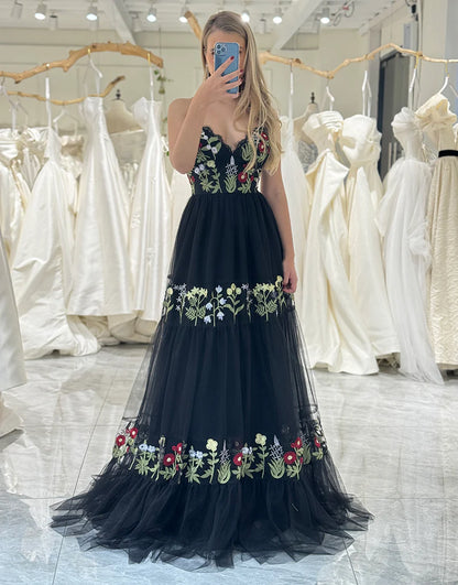 A-Line Long Tulle Prom Dress With Embroidery