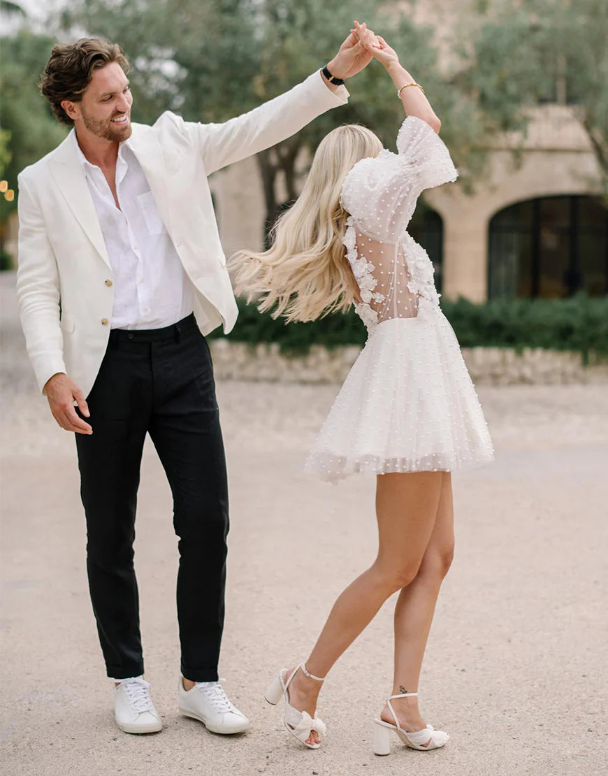 Vintage Short Wedding Dress with Sleeves