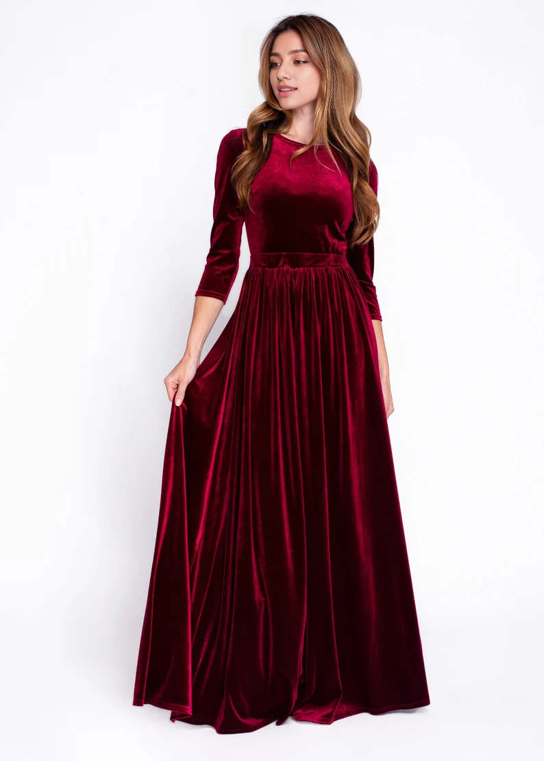 Luxurious Velvet Dress Round Neckline Long Sleeves Flattering Floor-Length Elegant Formal Wear Dresses Wedding Guest Dress Evening Dress