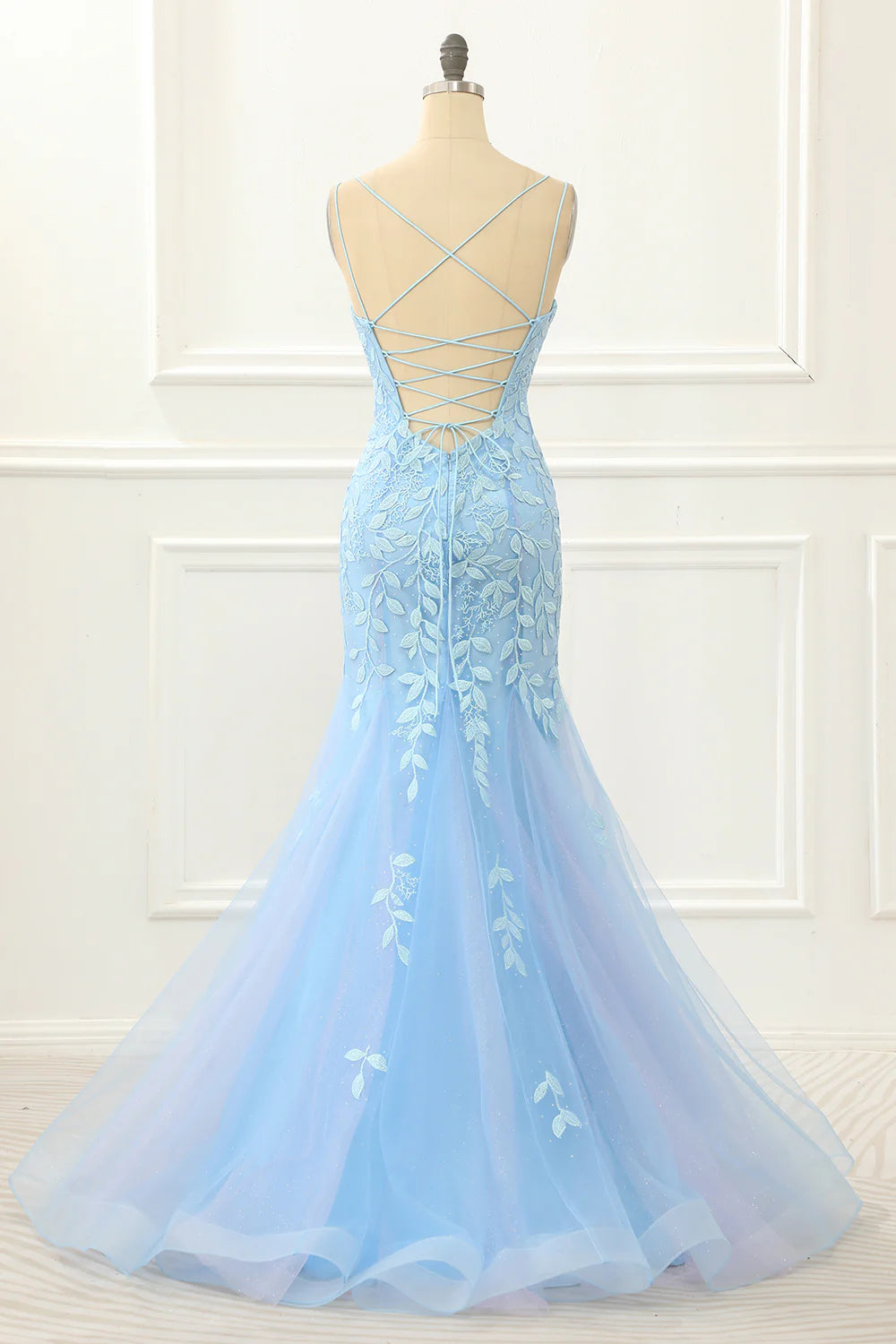 Blue V-Neck Tulle Lace-up Back Mermaid Wrap The Buttocks Prom Dress with Appliques