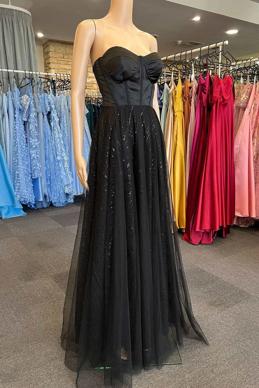 Princess Black Sweetheart A-Line Long Prom Dress