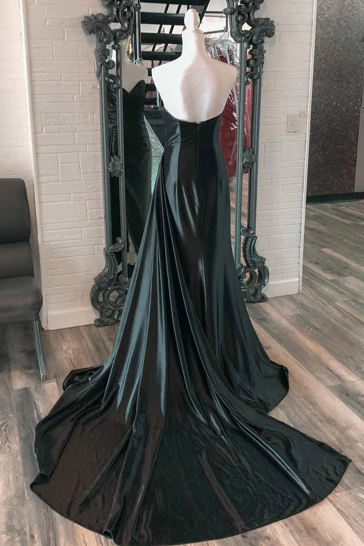 Ruching  Strapless Long Prom Dress with Attached Train
