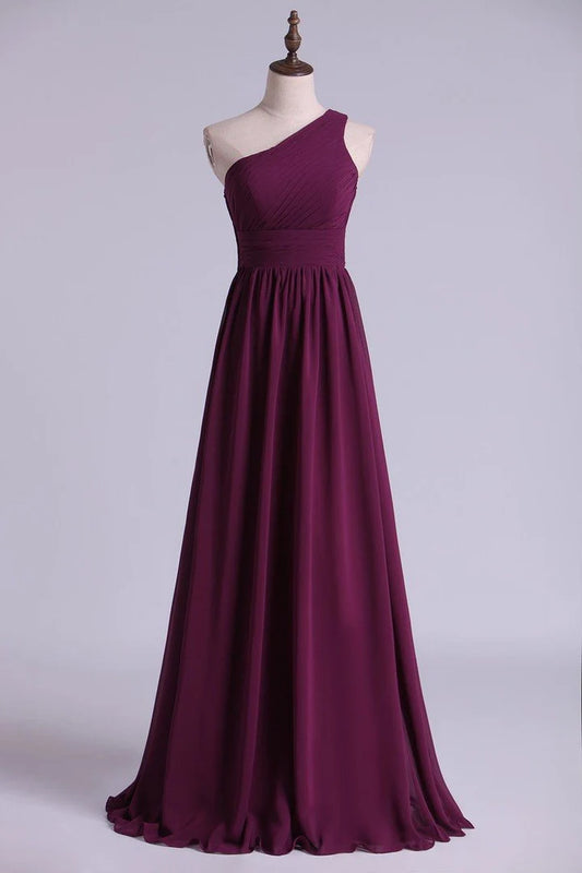 Magenta Chiffon One-Shoulder A-Line Pleats Long Maid of Honor Dress