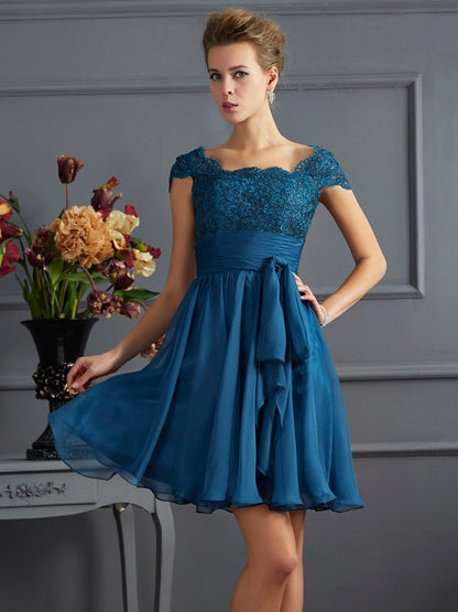 A-Line/Princess Scoop Short Sleeves Lace Short Chiffon Bridesmaid Dresses Cocktail Dresses