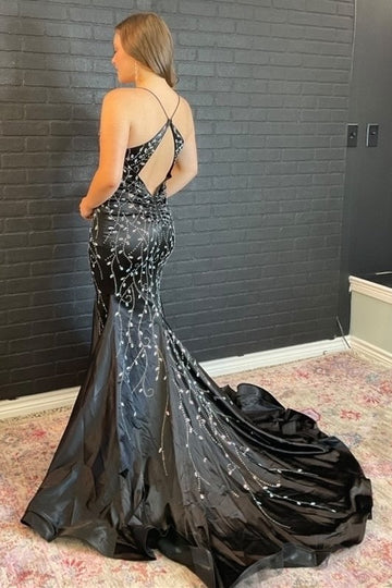 Lace V-Neck Trumpet Long Gown