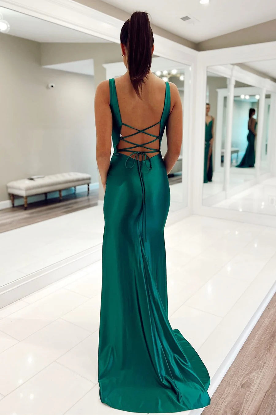 Elegant  Plunge V Lace-Up Mermaid Long Formal Dress