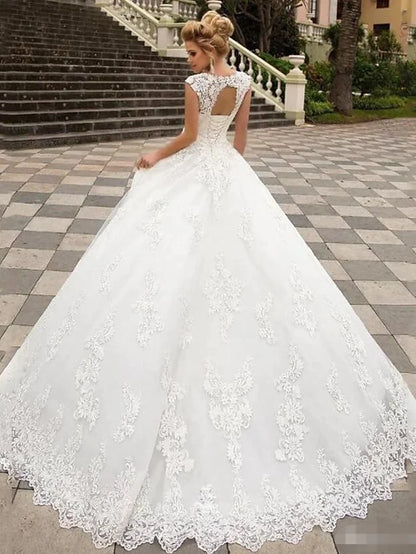 A-Line Wedding Dresses V Neck Lace Tulle Strapless Country