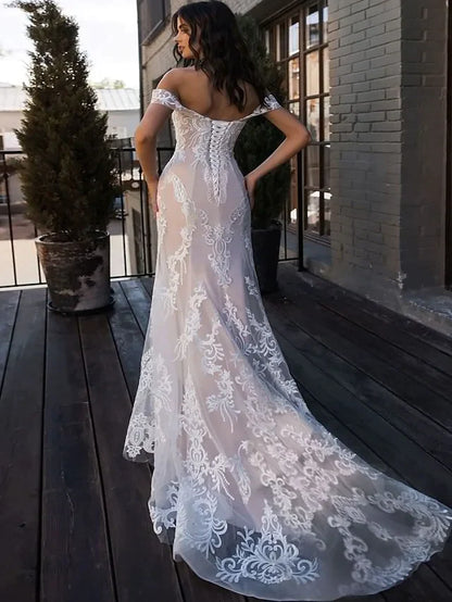 Wedding Dresses Sweetheart Neckline Court Train Lace Regular Straps Boho Illusion Detail with Lace