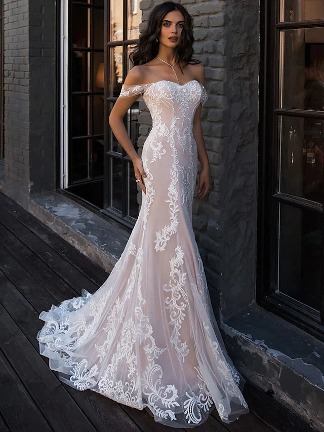 Wedding Dresses Sweetheart Neckline Court Train Lace Regular Straps Boho Illusion Detail with Lace