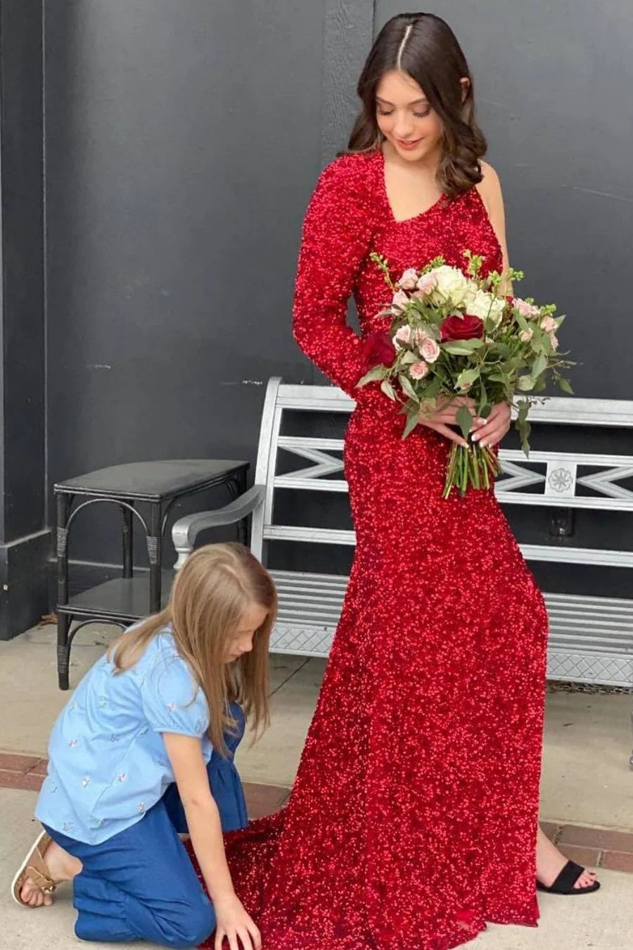 Unique One Long Sleeves  Sequins Long Prom Dress