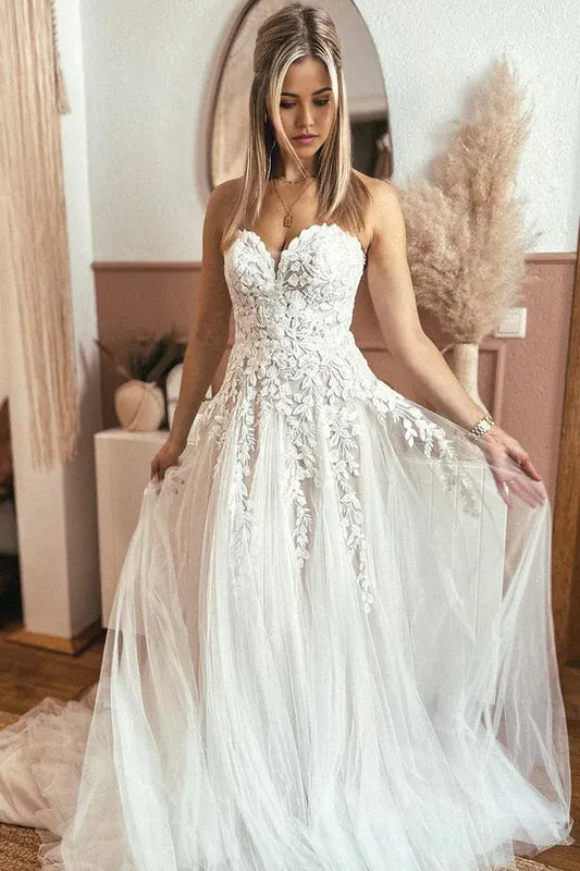 Elegant A Line Off-the-Shoulder Sweetheart Tulle Wedding Dresses with Appliques