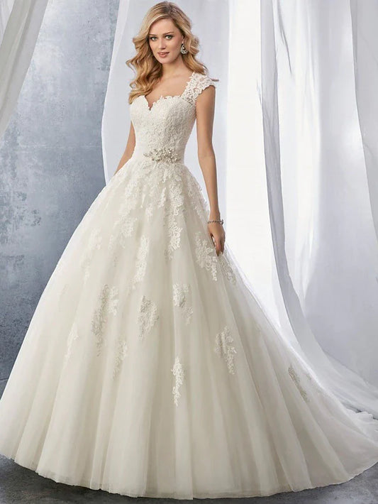 Ball Gown Wedding Dresses Sweetheart Neckline Chapel Train Lace Tulle Regular Straps with Appliques