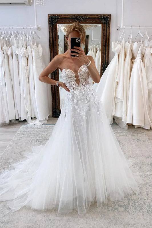 A-Line V-Neck Strapless Off-the-Shoulder Tulle Wedding Dresses with Appliques