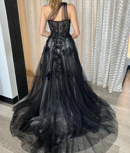 Wedding Guest Dress One Shoulder A-line Gown Sweetheart Bodice Side Leg Slit Applique Black Formal Dress Evening Dress