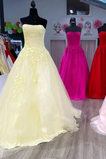 Floral Lace Strapless A-Line Prom Dress