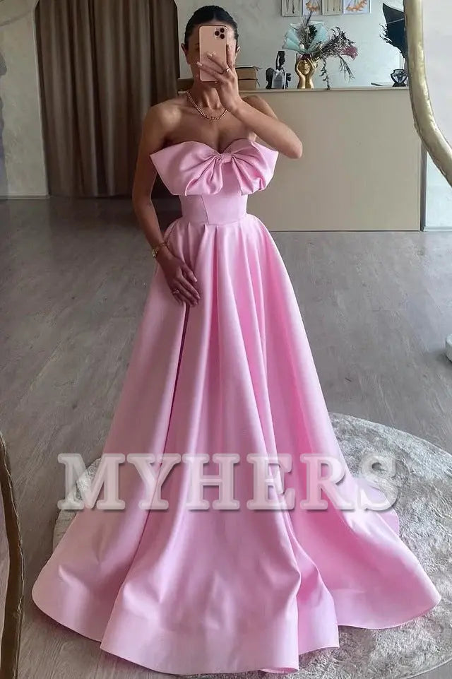 Formal Women's Dresses Wedding Guest Dresses A-Line Strapless Bow Satin Pleated Long Prom Dress Sweep Train High Quality Gorgeous Evening Dress