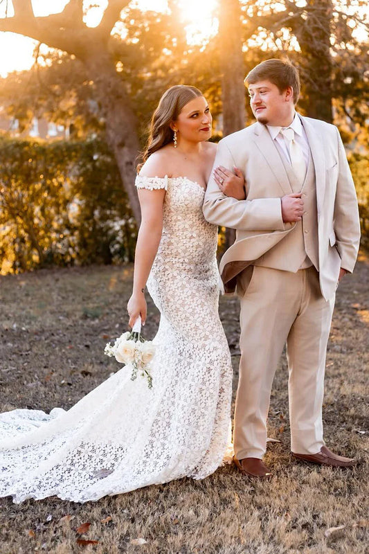 Stunning Mermaid Off the Shoulder Lace Wrap The Buttocks Wedding Dresses