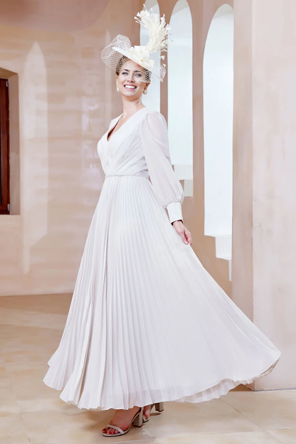 Fall November December Wedding Guest Dress Mother of the Groom / Bride Dresses  V-Neck Long Sleeves Pleated Long Dress