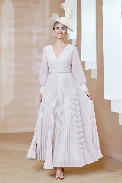 Fall November December Wedding Guest Dress Mother of the Groom / Bride Dresses  V-Neck Long Sleeves Pleated Long Dress