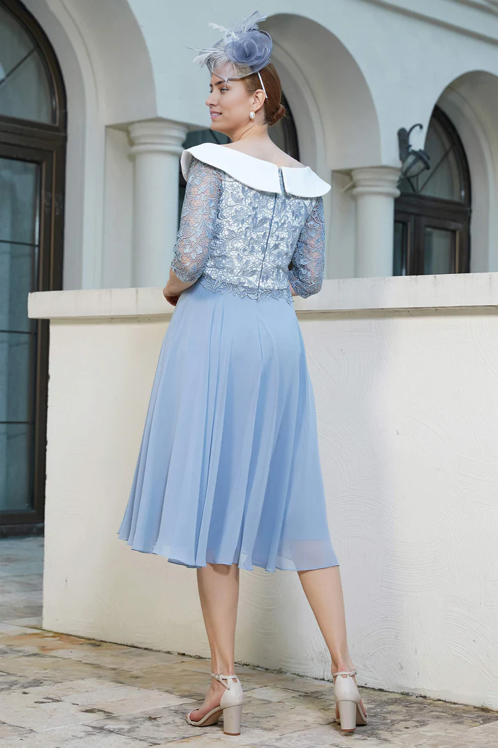 Fall November December Wedding Guest Dress Mother of the Groom / Bride Dresses A-Line Lace Top Scoop Neck Chiffon Dress