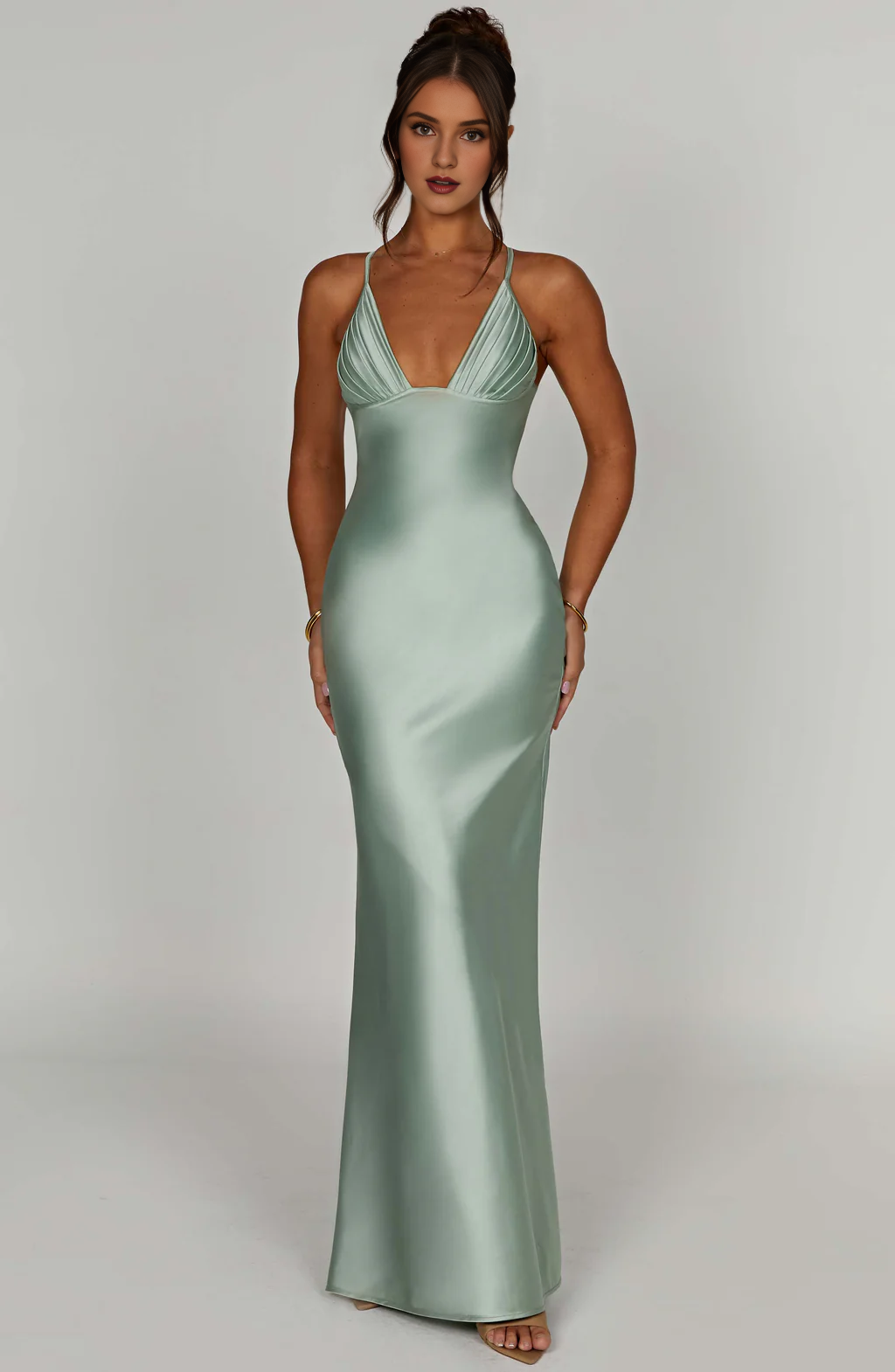 Elegant Mermaid Halter Plunge Neckline Backless Sheath Dresses Fashion Simple Bridesmaid Dresses Wedding Guests Dresses