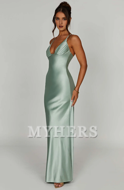 Elegant Mermaid Halter Plunge Neckline Backless Sheath Dresses Fashion Simple Bridesmaid Dresses Wedding Guests Dresses