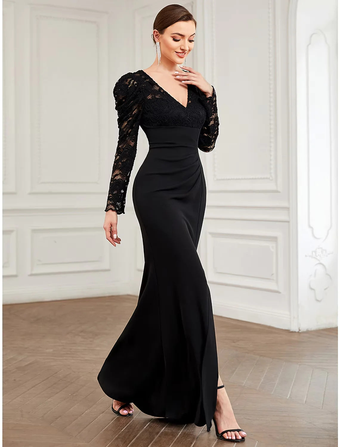 A-Line Evening Gown Vintage Dress Formal Floor Length Long Sleeve V Neck Lace with Pure Color