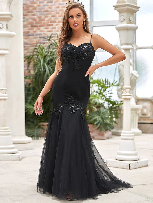 Wedding Dresses V Neck Tulle Sequined Sleeveless Casual Sexy with Sequin Appliques