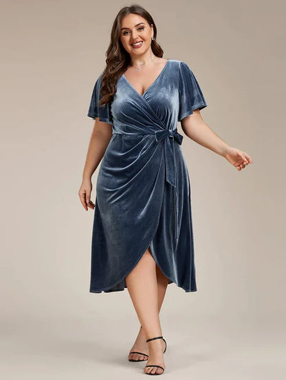 Plus Size V-Neck Ruffles Sleeve Velvet One-Piece Type Wedding Guest Dress/Prom Dresses