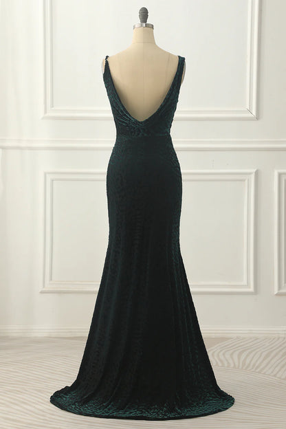 Dark Green V-Neck Spaghetti Strap Backless Velvet Mermaid Prom Dress ﻿