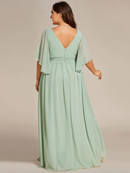 Plus Size Half Sleeve Pleated A-Line V-Neck Chiffon Bridesmaid Dress/Prom Dresses With Slit