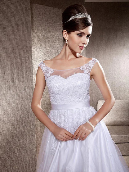 Ball Gown A-Line Wedding Dresses Scoop Neck Lace Tulle Sleeveless